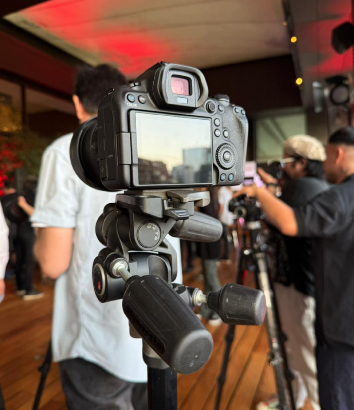 Canon EOS R6 Mark III